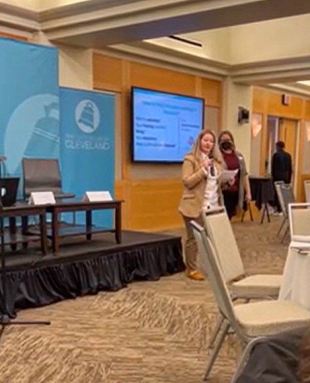 Meghann Marnecheck tweet media