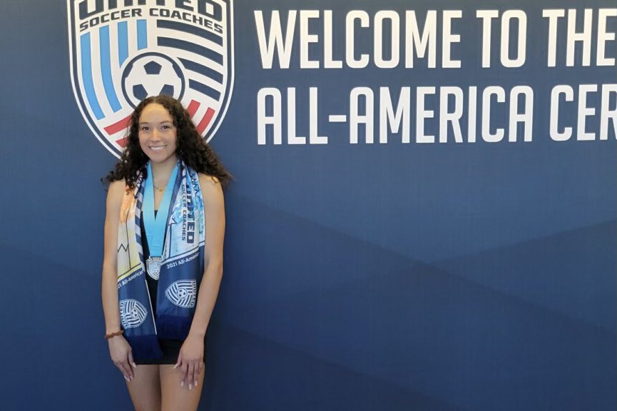 AuburnSoccer's tweet photo. ICYMI | @AlyssaMalonson was officially honored at the @UnitedCoaches All-America Ceremony over the weekend.

Congrats again, Alyssa! 👏 

#WarEagle https://t.co/gzYP6pmIXr