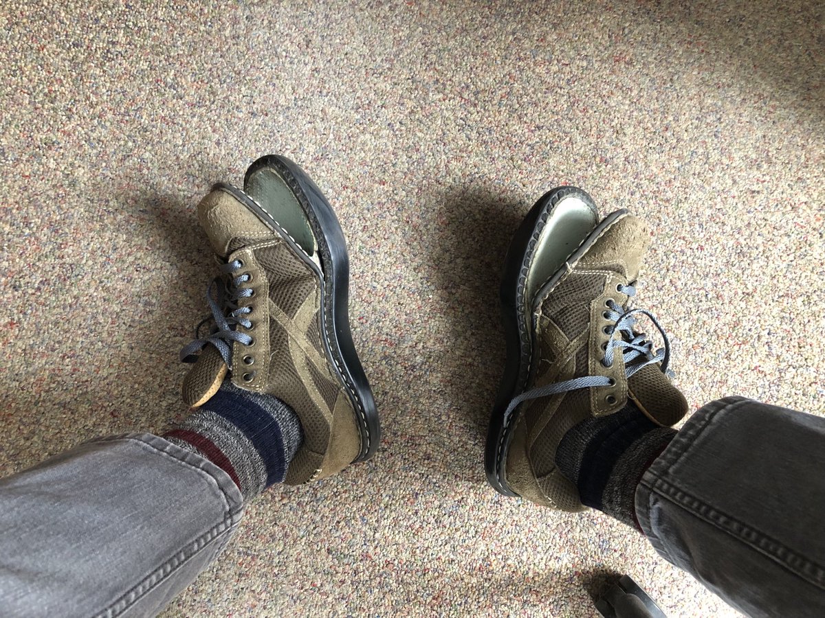 TimAssal's tweet image. How’s your day going #twitterverse? A little drafty here 😐 #professorstyle