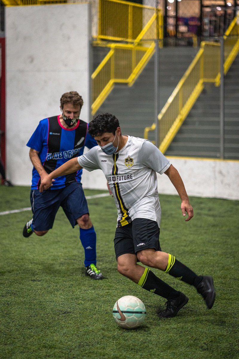 SpaceUnitedFC's tweet photo. Our #SpaceUnited squad had a fun match up against friends and coworkers at #BlueOrigin.
We got the W, but the real winner were the smiles, handshakes and friendships.
🚀 #ClubforFuture #BlueOrigin
@clubforfuture @goalforlaunch https://t.co/eeFtiiOtpu