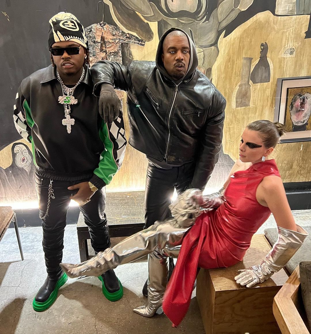 STRAPPED!  Hip-Hop/Rap News on X: Gunna, Kanye West & Julia