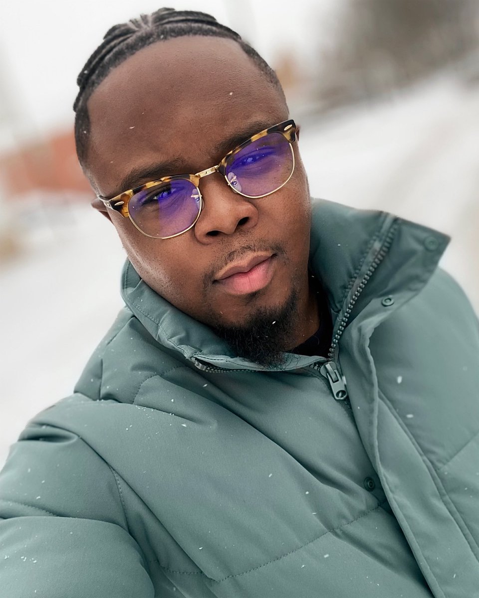 AntMcCray's tweet image. If I haven’t been broken by now, Im sure 2022 won’t break me. 
#unbreakable #weekenddump #happymonday