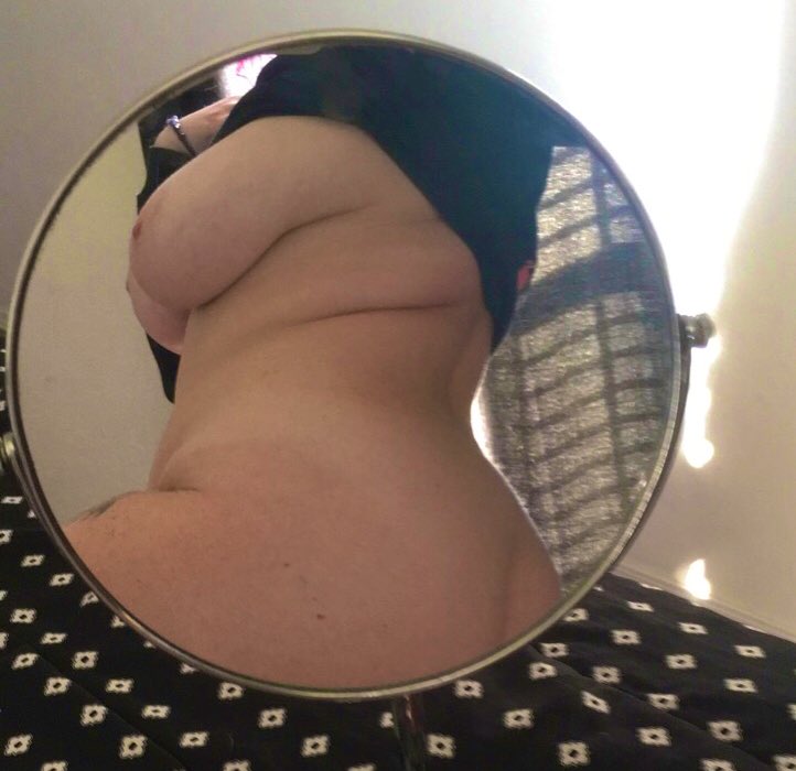 rasberryruby666's tweet image. ✨ Get to know me (; #moots 🔄 for good luck ✨