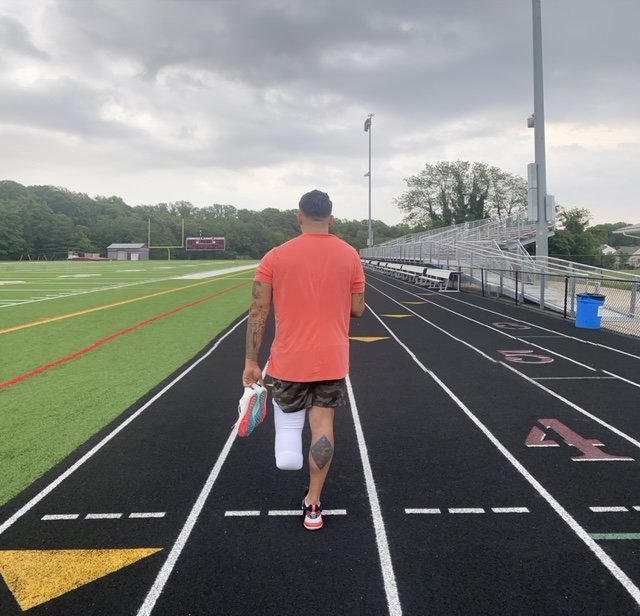 Gruntstyle's tweet photo. Meet John, a Veteran of the USMC, and evidence that the warrior spirit isn't defined by our limb count. We are honored to announce John as a Community Hero!
@ATF_Tribe
#operationcommunity #communityhero #herodefined #community #forwardwithpurpose #gruntstyle https://t.co/oasq8BrwQ6
