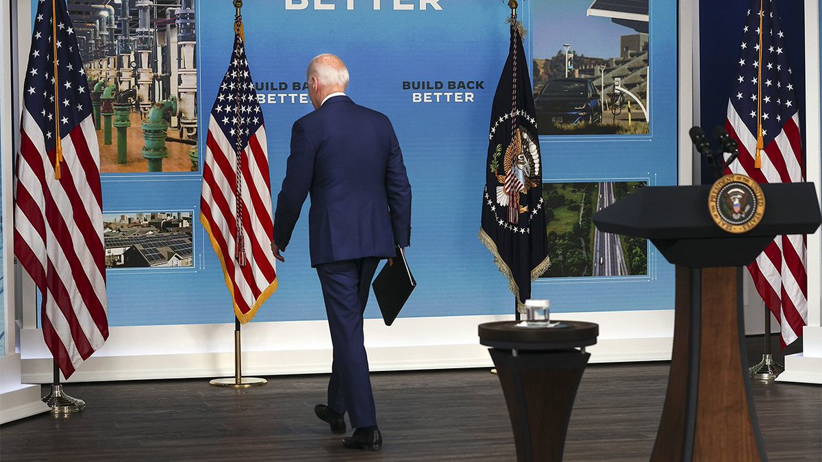 Brick_Suit's tweet photo. Tomorrow is 1/25.
That's the perfect day for the first time to use the 25th amendment.
#SendJoeHome https://t.co/YkB9YUhr7l