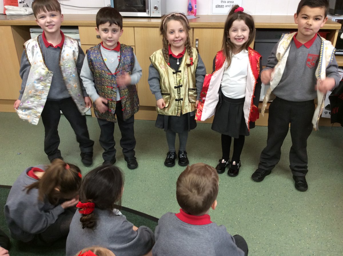 PrentonPrimary's tweet photo. Year one loved learning about Chinese New Year. https://t.co/xsvuyo0No4