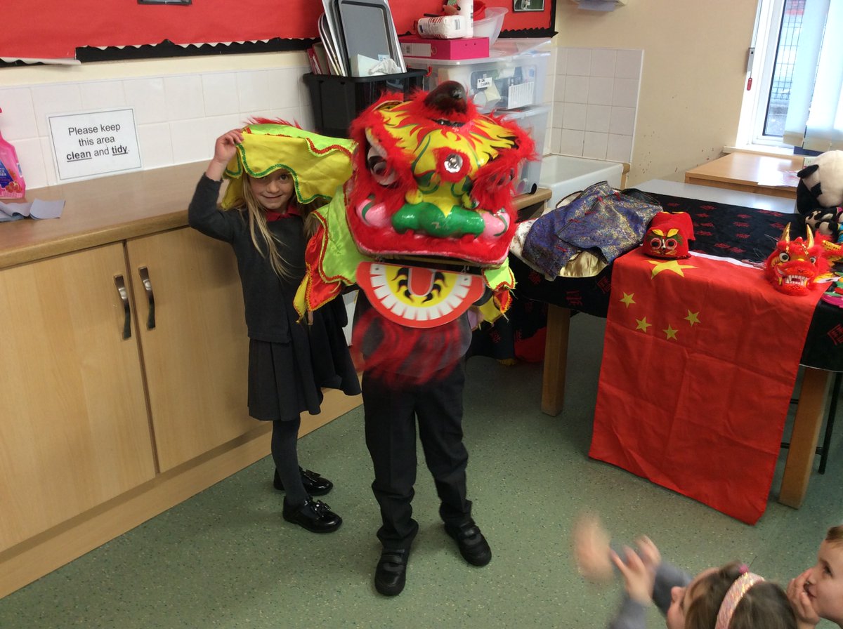 PrentonPrimary's tweet photo. Year one loved learning about Chinese New Year. https://t.co/xsvuyo0No4
