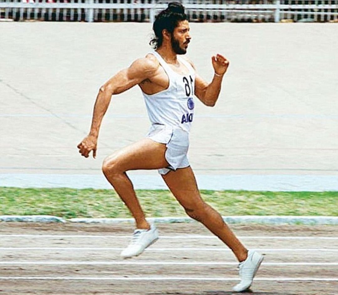 sushantify's tweet photo. BOLLYWOOD WILL COLLAPSE 

Bollywood running away from #BoycottBollywood trends be like : https://t.co/WXsk2FpRmF