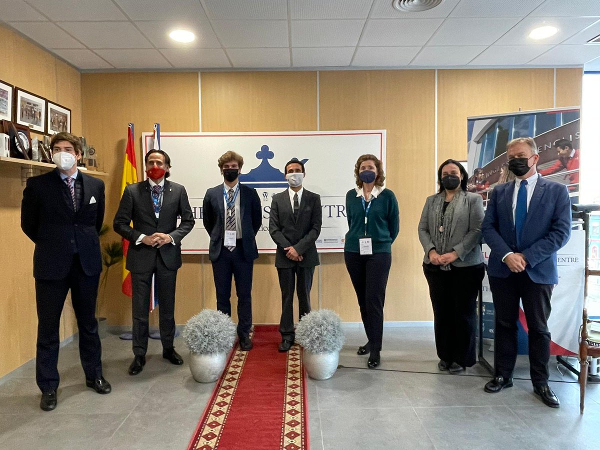 coleci_1969's tweet photo. Terminó la tercera edición del Modelo de Parlamento Europeo, que ha reunido a alumnado de trece centros educativos con interesantes debates de presente y futuro. ¡Muchas gracias a todos los participantes! https://t.co/EyXQCOhHU5
