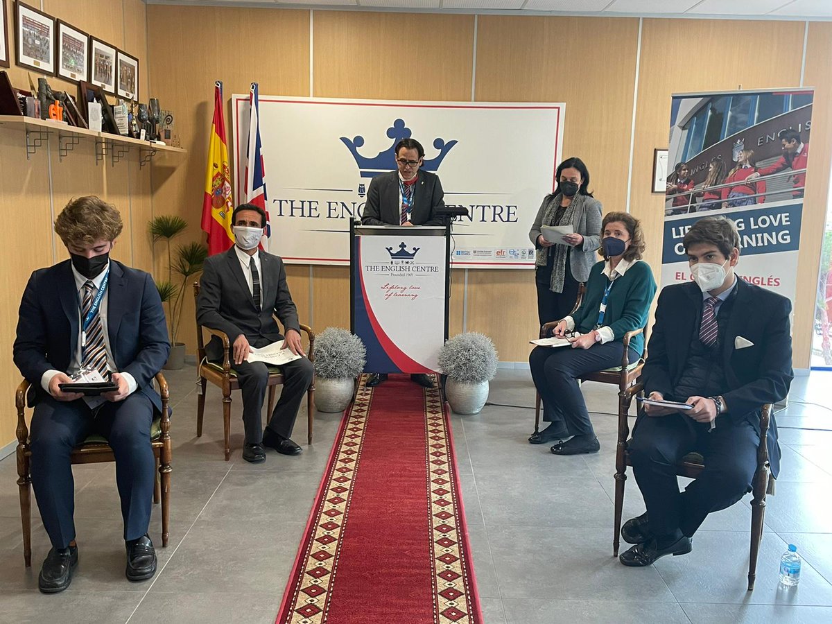 Terminó la tercera edición del Modelo de Parlamento Europeo, que ha reunido a alumnado de trece centros educativos con interesantes debates de presente y futuro. ¡Muchas gracias a todos los participantes!