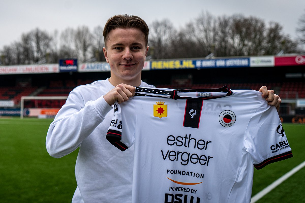 excelsiorrdam's tweet photo. 😋 𝙀𝙚𝙣 𝙨𝙢𝙖𝙠𝙚𝙡𝙞𝙟𝙠𝙚 𝙫𝙚𝙧𝙨𝙩𝙚𝙧𝙠𝙞𝙣𝙜 𝙞𝙣 𝙆𝙧𝙖𝙡𝙞𝙣𝙜𝙚𝙣, @ASWH_Snacks🤝

💪⚫🔴 #samensterk #WelkomLuuk https://t.co/cX1D0GLYd8