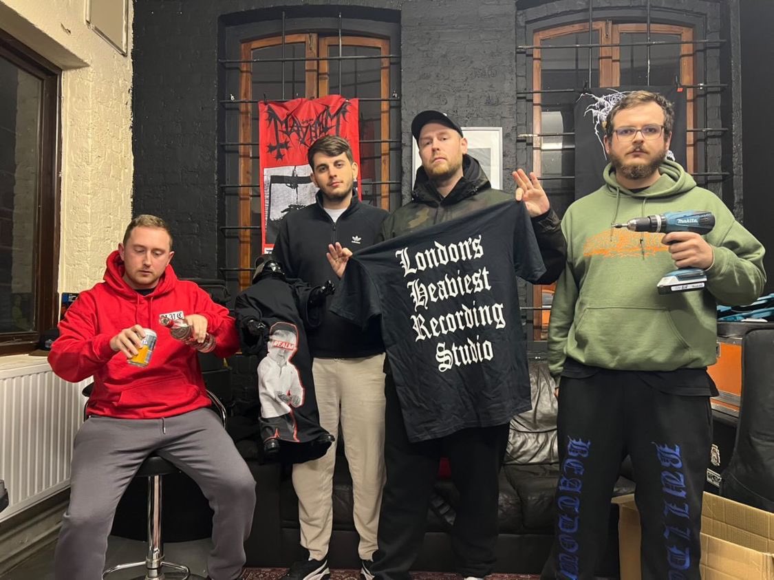 Monolith Studios London (@monolithldn) on Twitter photo 