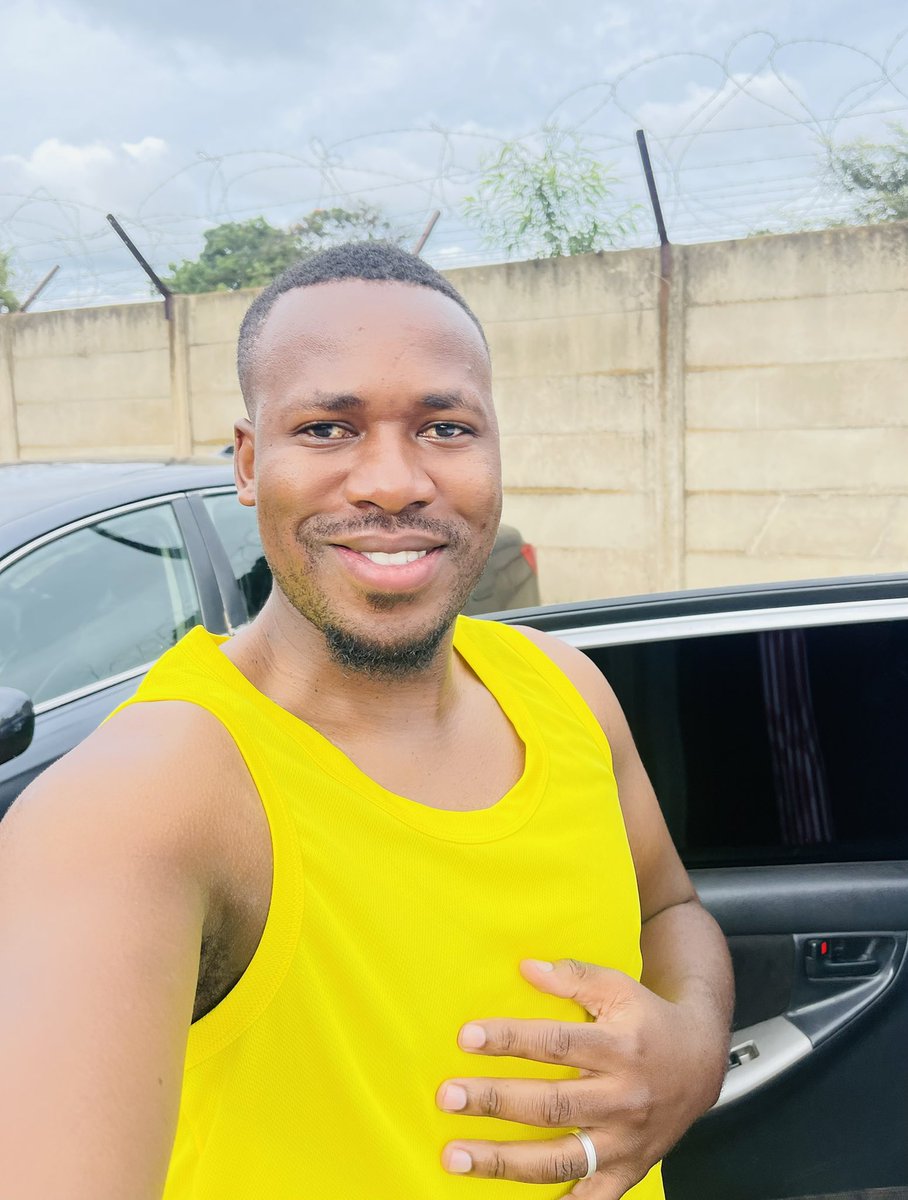 Yellow nation! Takaenda…#NgaapindeHakeMukomana