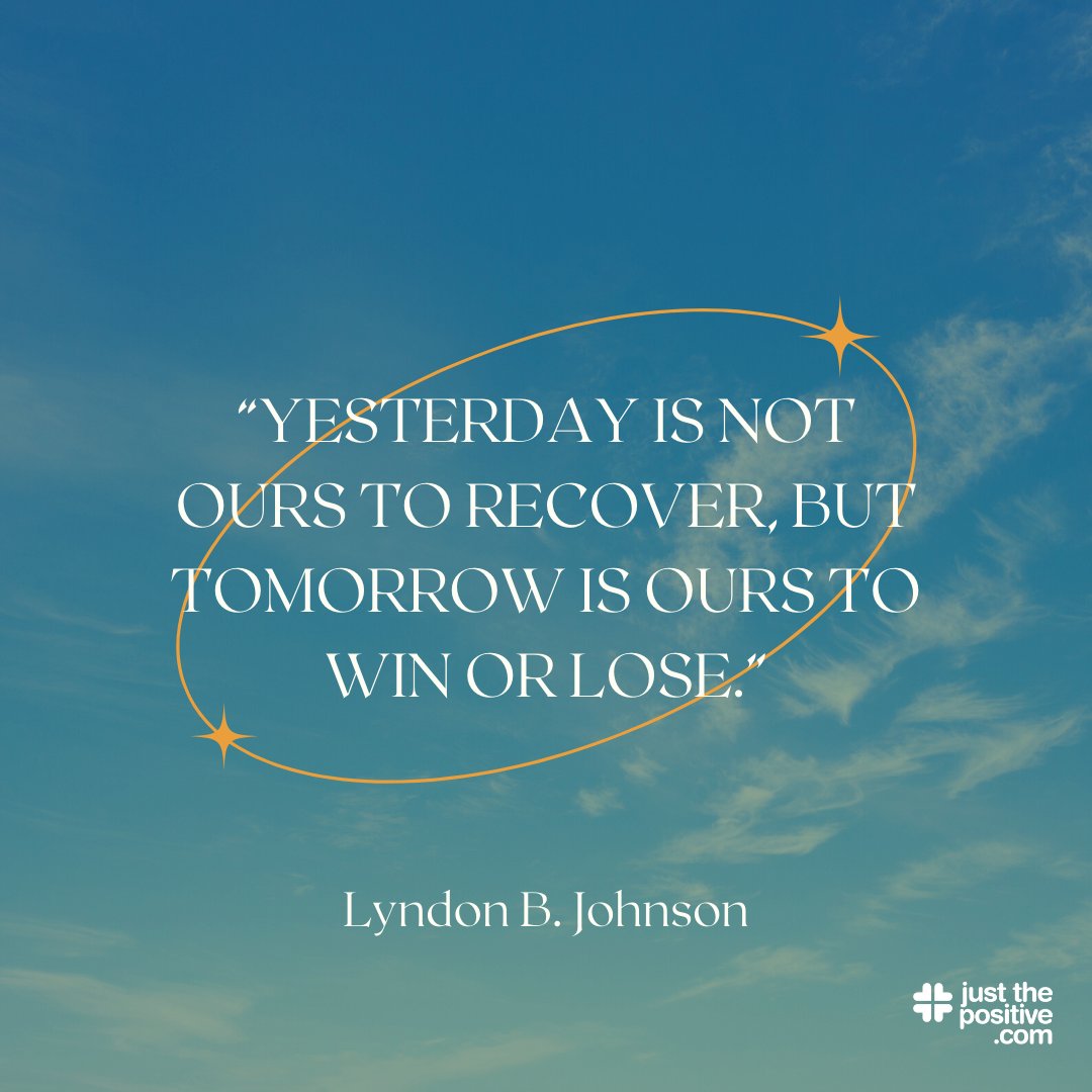Happy Monday #renonv!✨  Let's start this week strong and continue to focus on our goals. We only live the present day once and lingering on yesterday can hold us back from the things we really want to do. Retweet to remind those you care about the importance of #mindfulness.