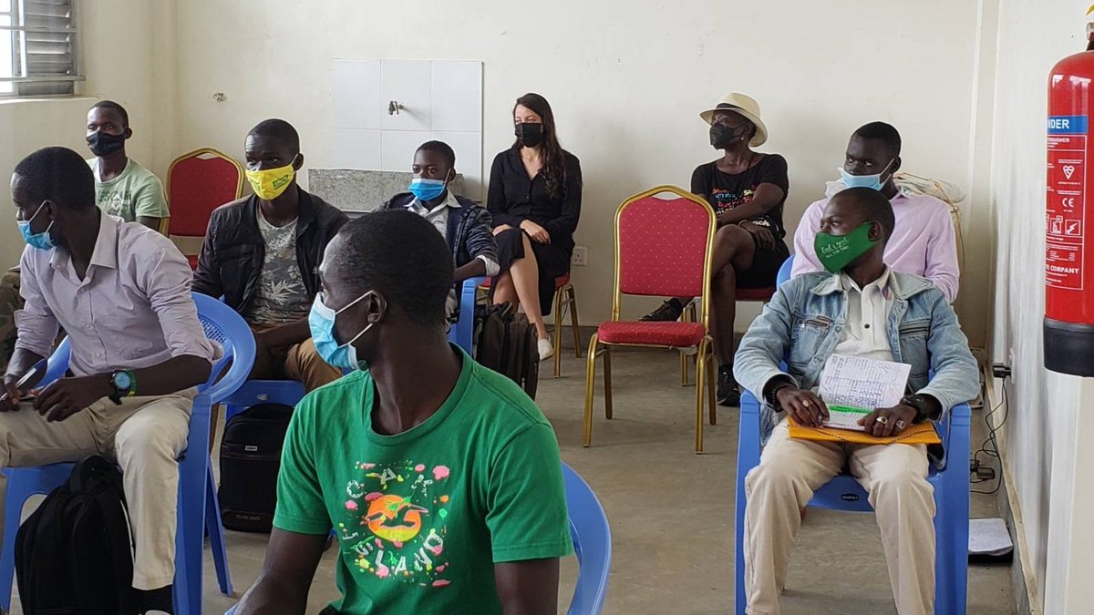 sauti_kuu's tweet photo. During her visit, Naval and @AumaObama had the opportunity to meet with the VTC Project team. They then had one-on-one conversations with all of the trainees and instructors to see how they were progressing with their studies.
#vocationaltraining #FHdesMittelstands #BMZ_Bund https://t.co/1bCfx1aMwq