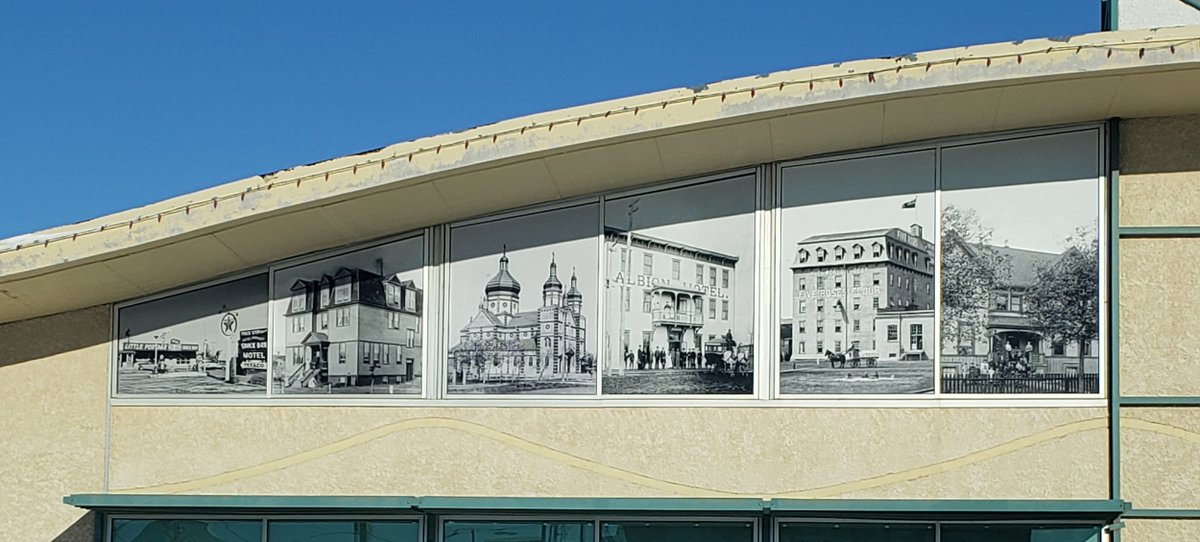 ProimageSigns1's tweet image. This was a feel good project that showcases Portage's history. We wrapped the upper windows covering up some unsightly insulation in the process and installed some Aluminum Composite Panels at Street level to help tell the story    #windowgraphics
