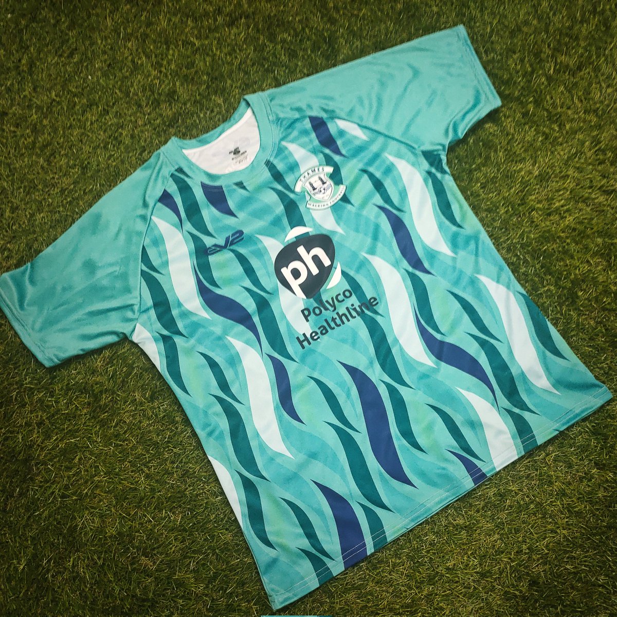 FourexGroup's tweet photo. Some kit for Thames Walking Football this 🥵
#EV2 #EV2Sportswear #Sportswear #Football #FootballKit #Kit #MatchKit #WalkingFootball https://t.co/aCJBOrTcRF