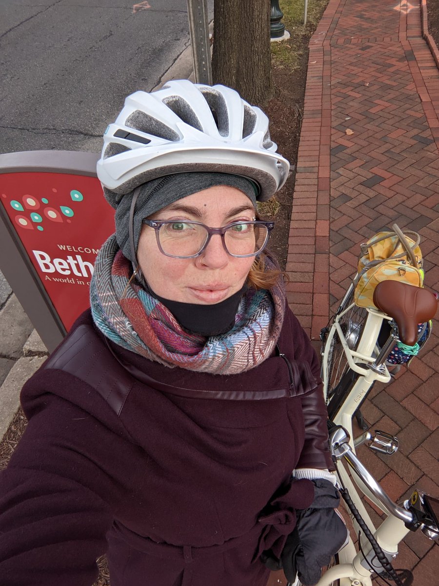 bethesdatransit's tweet photo. That’s how you add the cool to your commute! Whether you Bike, Ride, or Walk this winter, turn your commute into a winner! Snap a picture of your winter biking or walking in downtown Bethesda, e-mail us or tag us and we will pick 5 winners to receive an e-gift card #CoolCommute https://t.co/JMtUDlfoga