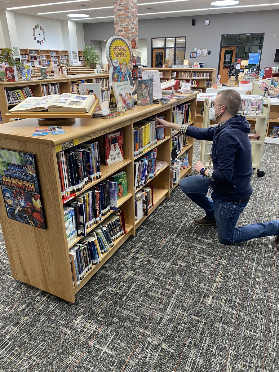 What’s Happening?! New Graphic Novels going on the shelves…that’s what!! <a href="/RoarPride/">Heritage High School</a> <a href="/lcps_libraries/">LCPSLibraries</a> #graphicnovels