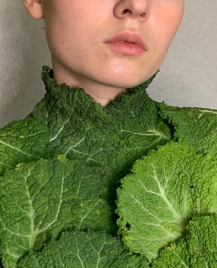 Ako_app's tweet photo. This week in green fashion by @supinatra https://t.co/UVrJDd15Gk