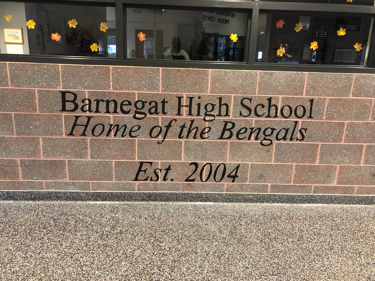 Congrats to Barnegat's Emma Thornton, who was voted Shore Conference Girls Basketball Player of the Week! app.com/story/sports/h…
