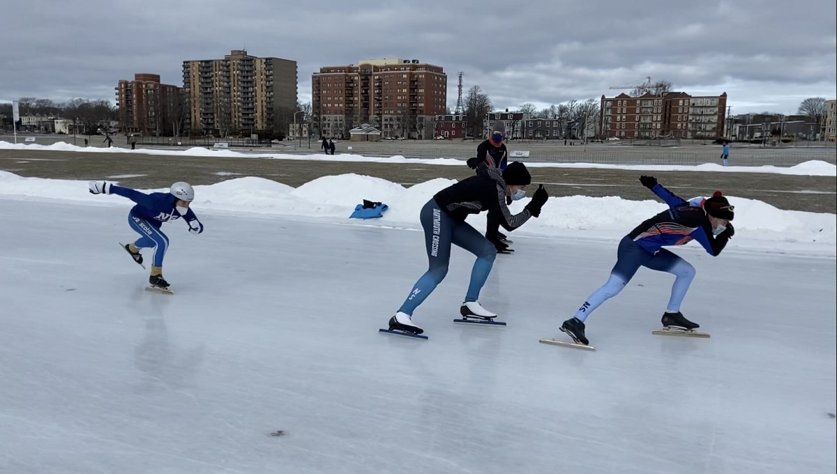 DCSpeedSkate's tweet photo. @infomorning High speed on the Oval. https://t.co/khpDmGrF3w