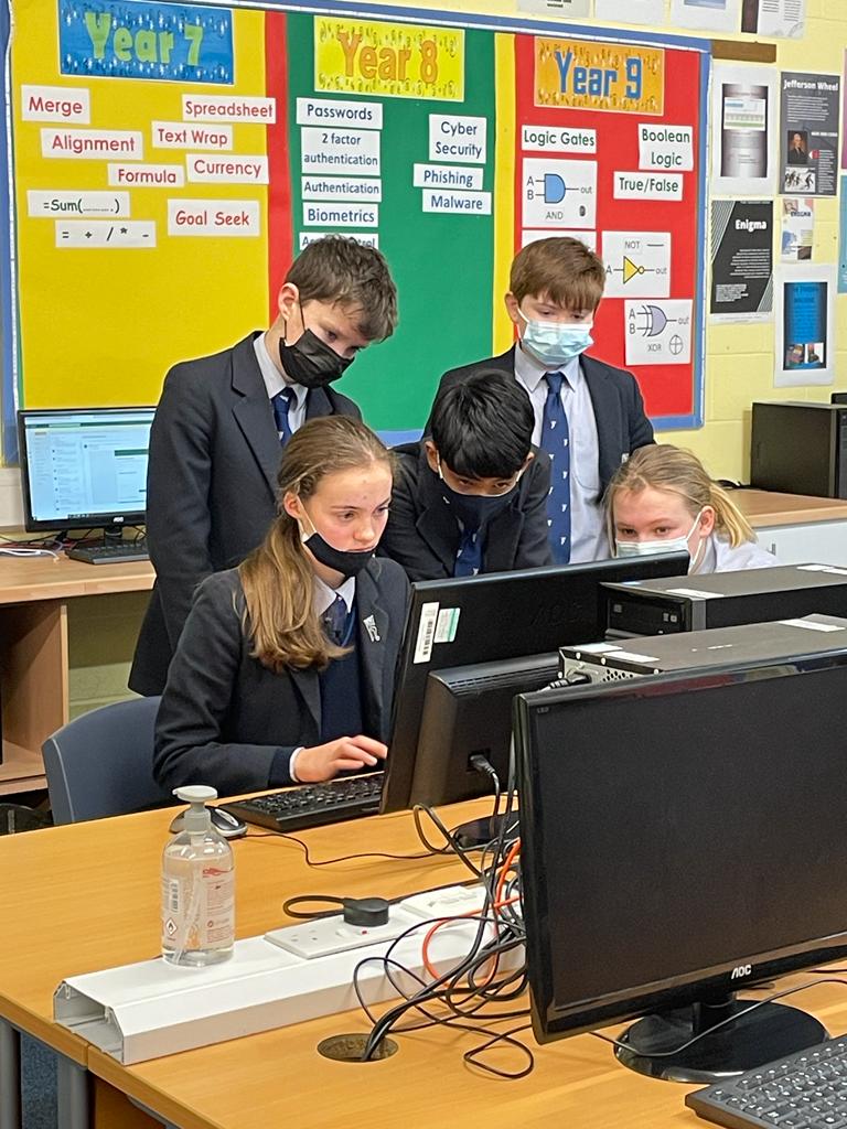 Languages_CCB's tweet photo. Year 8 get ready for presentations on Eurodisney and Parc Astérisk https://t.co/AiBDhq9FU1