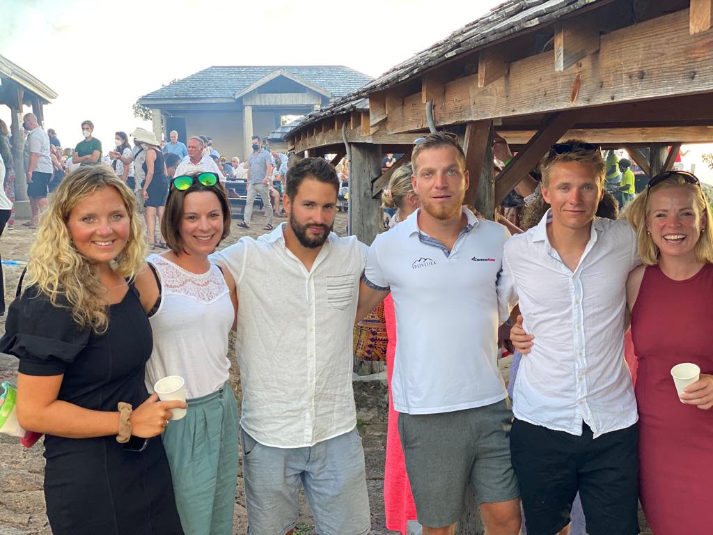 The team are now enjoying partying, relaxing, reacquainting with the other rowers, and sharing their amazing stories.
•
And so it is time to hand their social media channels back to them. 🤝
•
It's been a privilege here at <a href="/SharkBaitSocial/">Shark Bait Socials</a> to be involved.
•
Peace and love!🙏