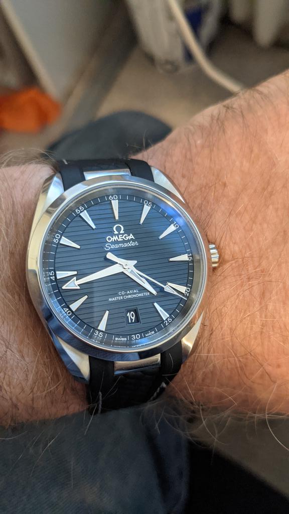 mikey_mo3's tweet photo. @omegawatches Wearing mine right now. It's a beauty. 
Let's get that SMP 300m diver available on a deployment clasp so I can add another to the collection. https://t.co/z3LlhormtD