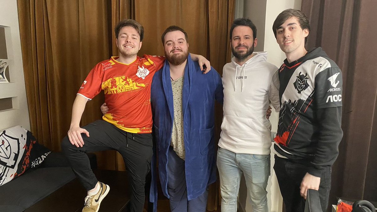 IbaiLlanos's tweet photo. KOI vs G2 ARTIC 

NOS ENFRENTAMOS A NUESTRO PASADO 
@KOI 

DEN RT 
https://t.co/cL2WMcjsI6 https://t.co/PA4PSexzIT