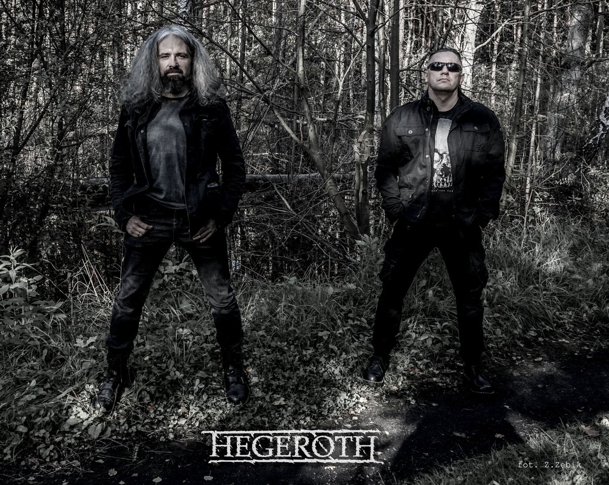 Bloody_News's tweet image. #News 📰
Hegeroth releases 4th album “Sacra Doctrina” – Out today!
➡️ bloodynews.ro/en/2022/01/24/…

#Hegeroth #BlackMetal #NewAlbum #Metalheads #Metal #Music #Band #MetalFans #Headbangers #MetalMusic #Guitar #Bass #Drums #ExtremeMusic #MetalBand #Metallists