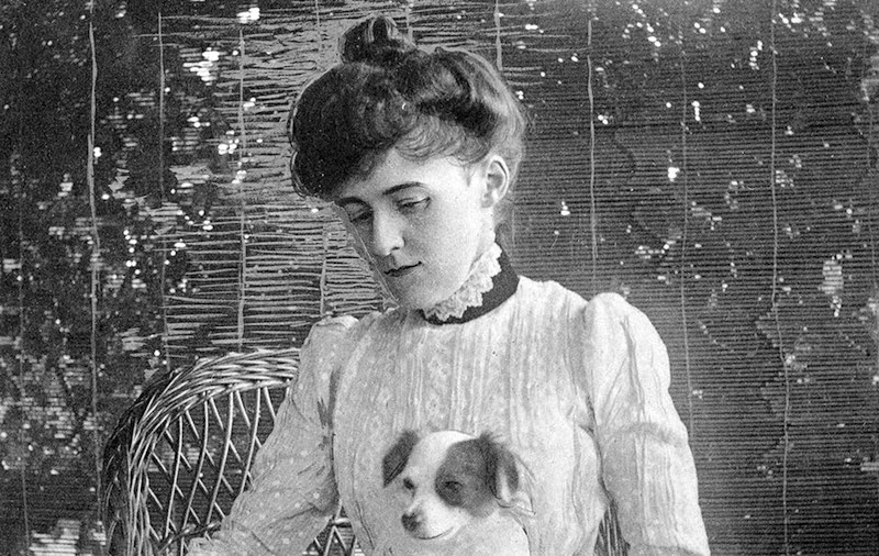 claudepeck's tweet photo. Happy Birthday, Edith Wharton, whose novels I am coming to very late and enjoying very much. #edithwharton #houseofmirth https://t.co/Op6X6V9BTX