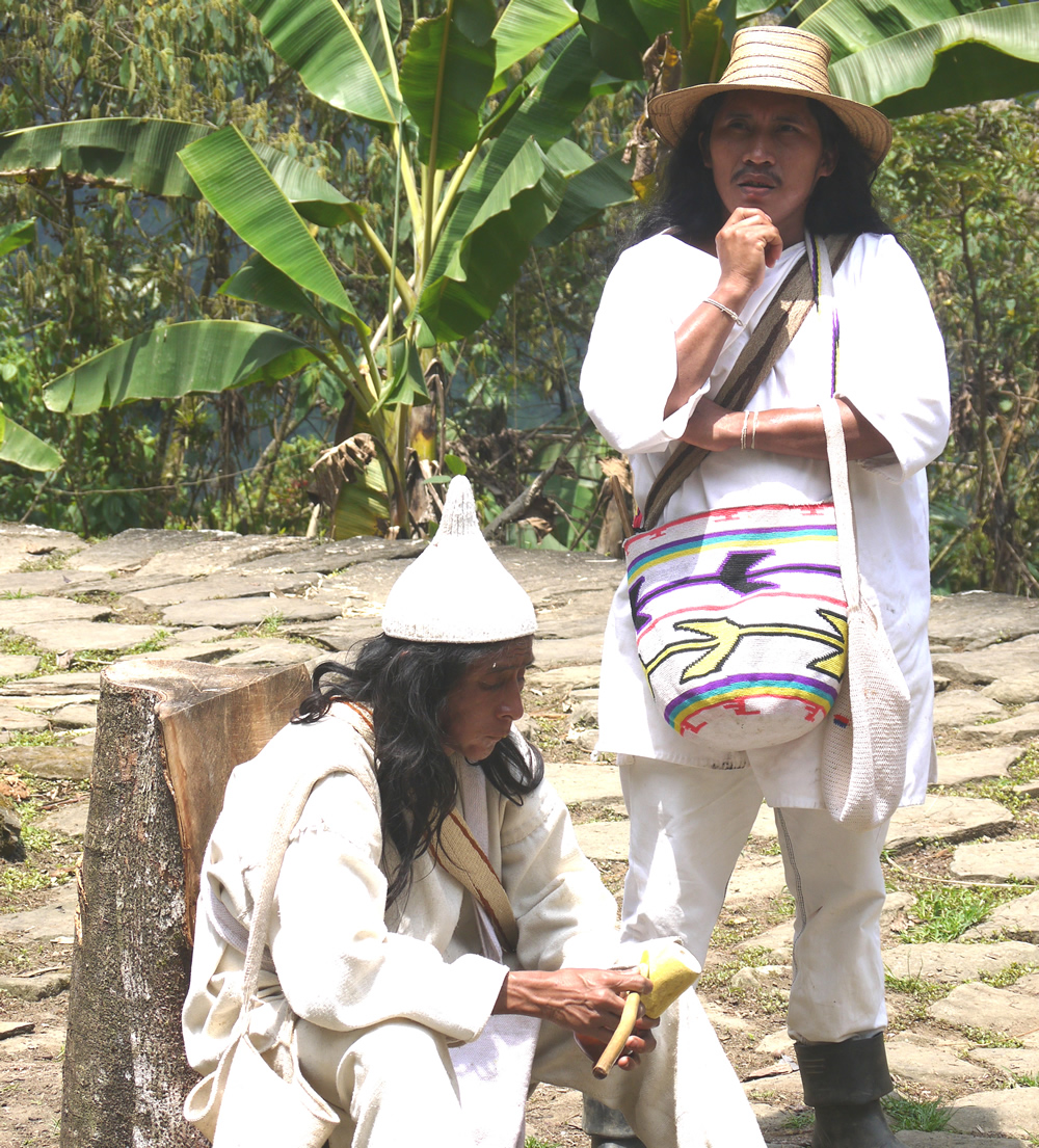 JPUnreached's tweet photo. The Kogi (their name means 'jaguar') of Colombia create their own clothing from plant to finished product. Nearly everyone wears these white clothes. #OperationWorld #UnreachedOfTheDay #UPGs #unreached #Kogi #Kogui #Cogui https://t.co/MEod0zq396 https://t.co/XqjsPzBy8k