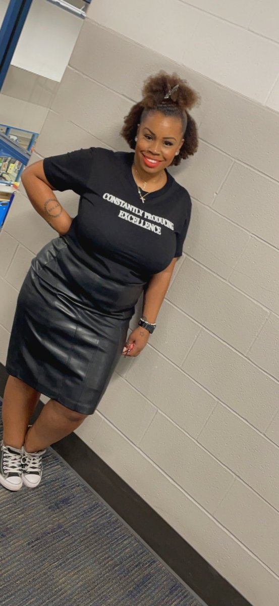 ed_jmarie's tweet photo. Constantly Producing Excellence 🧡 #teacherlife🍎  #year13  #MsJay🧡thekids #S.P.E.A.K.™️ #stayingpositiveencouragingallkinds https://t.co/VxuoVZzdnT
