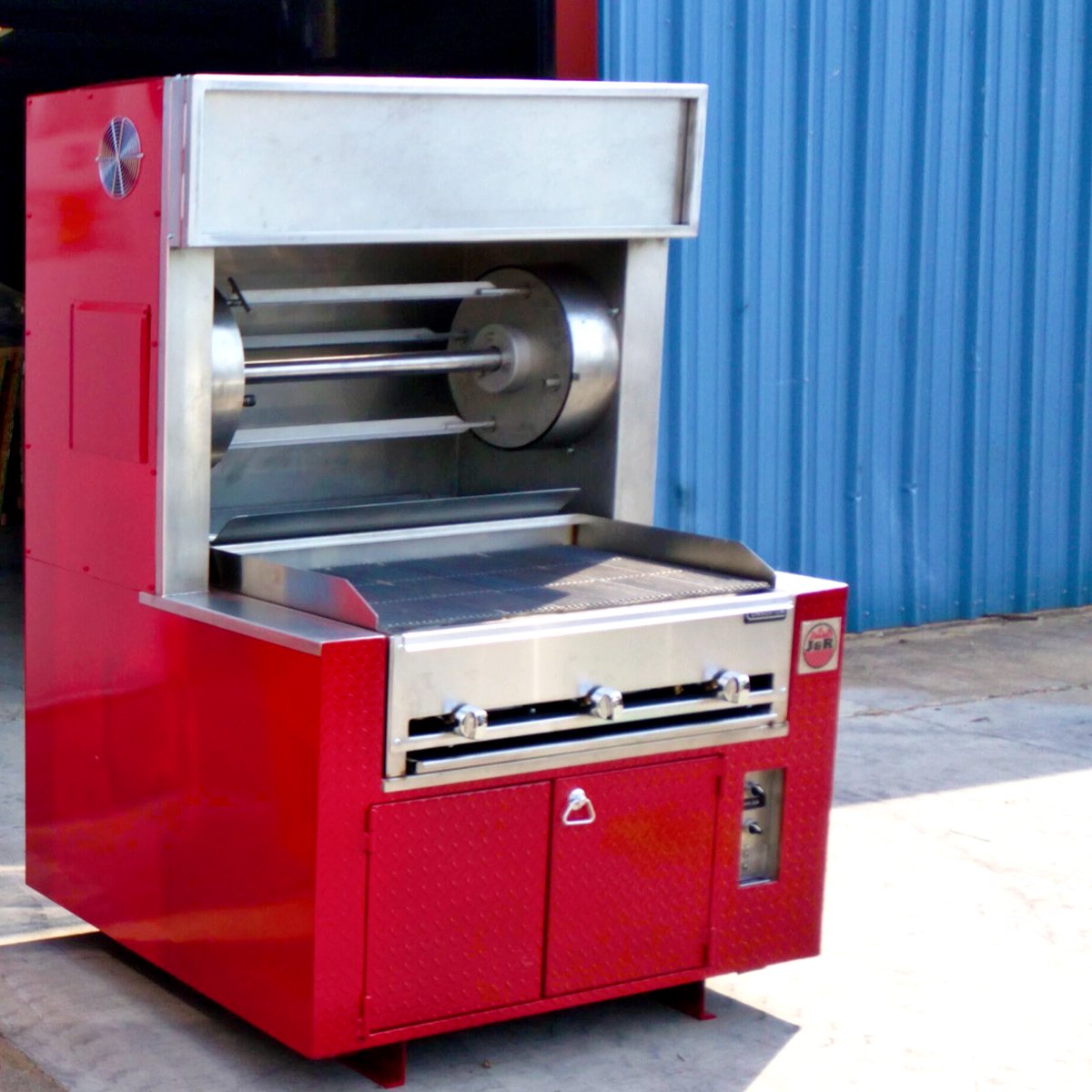 KitchenDoorNapa's tweet image. Shopping for rotisserie grills at @JRManufacturing. We can't wait to bring back our rotisserie chicken. We are very excited to inhabit our new space at First Street Napa and are working hard on all the tiny details that go into reopening a restaurant! #KitchenDoorNapa