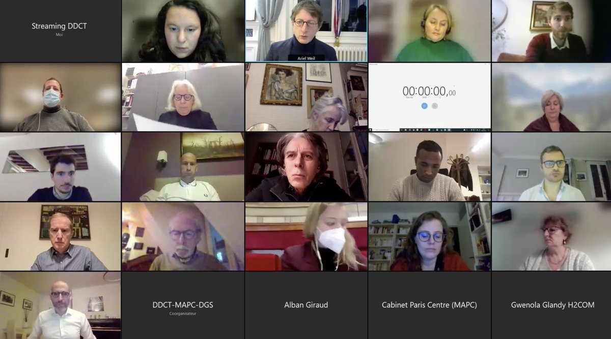 Le Conseil de #ParisCentre débute par voie dématérialisée.

Suivez-le en direct : mairiepariscentre.paris.fr/pages/comptes-…