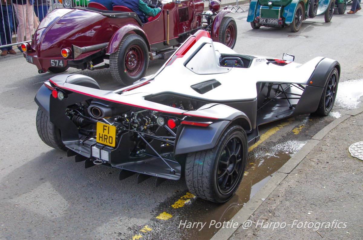 harry_pottle's tweet photo. Flashback to Bromyard Speed Fest 2017 and a BAC Mono #briggsautomotivecompany #bacmono @BromyardSpeed https://t.co/8YIocXEBWk