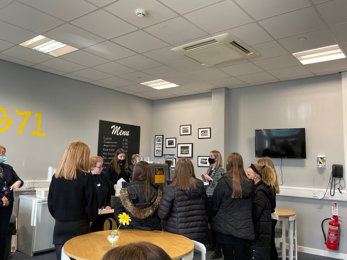 CafeUG71 tweet media