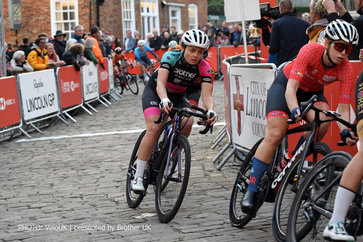 Quiz Time Sian Botteley ( <a href="/BrotherCycling/">Brother UK Cycling</a> UK/Team LDN)

Question and answer with a rider who’s a familiar name in the women’s peloton, <a href="/SianBotteley/">Sian Botteley</a> who is based in Rutland and will be racing for the Women’s team, Brother UK-LDN in 2022
velouk.net/2022/01/24/qui…