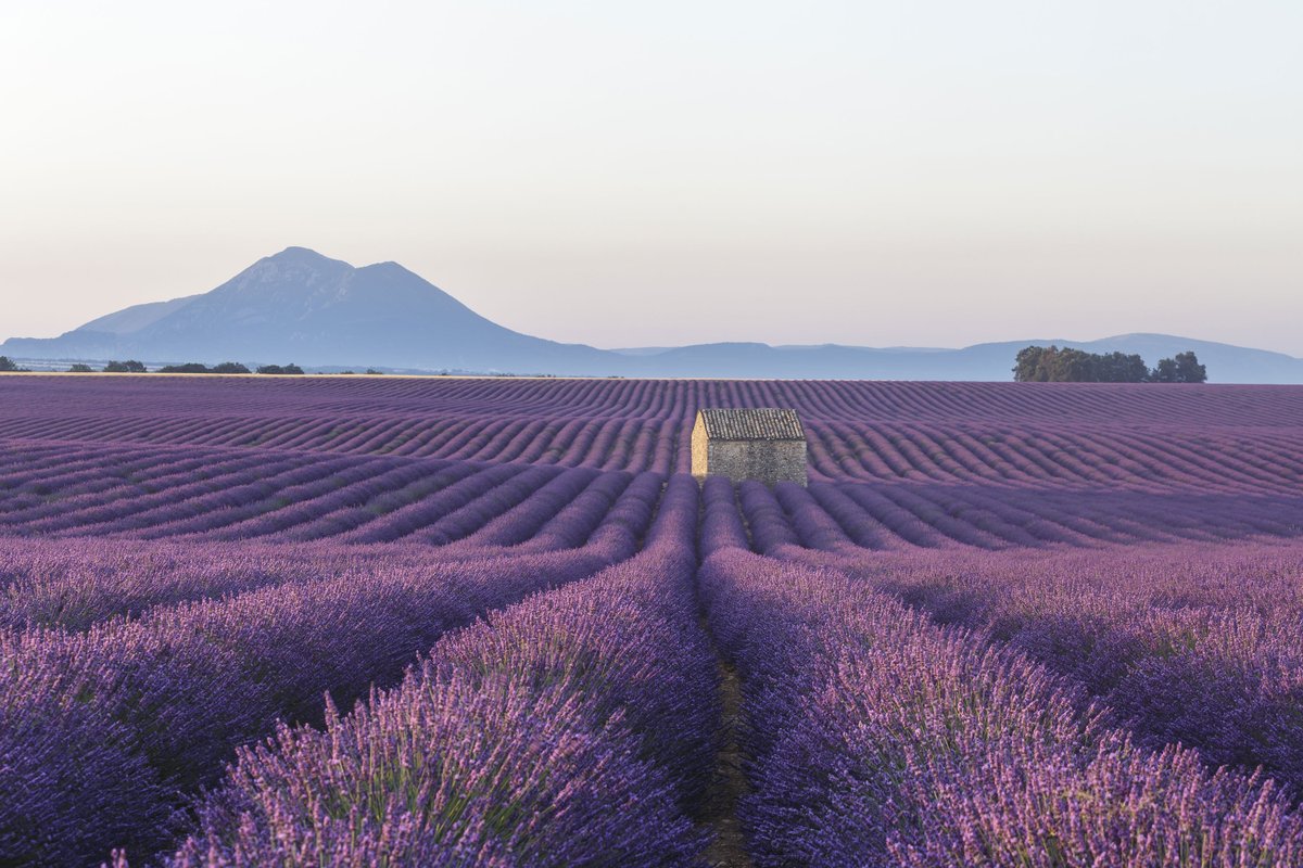 The 15 most beautiful places in France. trib.al/jsVfEgg