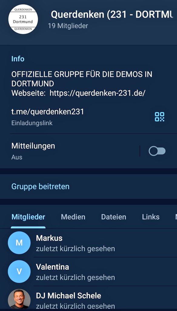 WatDortmund's tweet photo. Darf man überhaupt noch #Querdenken231 schreiben? Die Gruppe wurde ja geräumt und #michaelschele ist dort relativ allein. #do2401 #apodortmund https://t.co/SrThe0P3bi