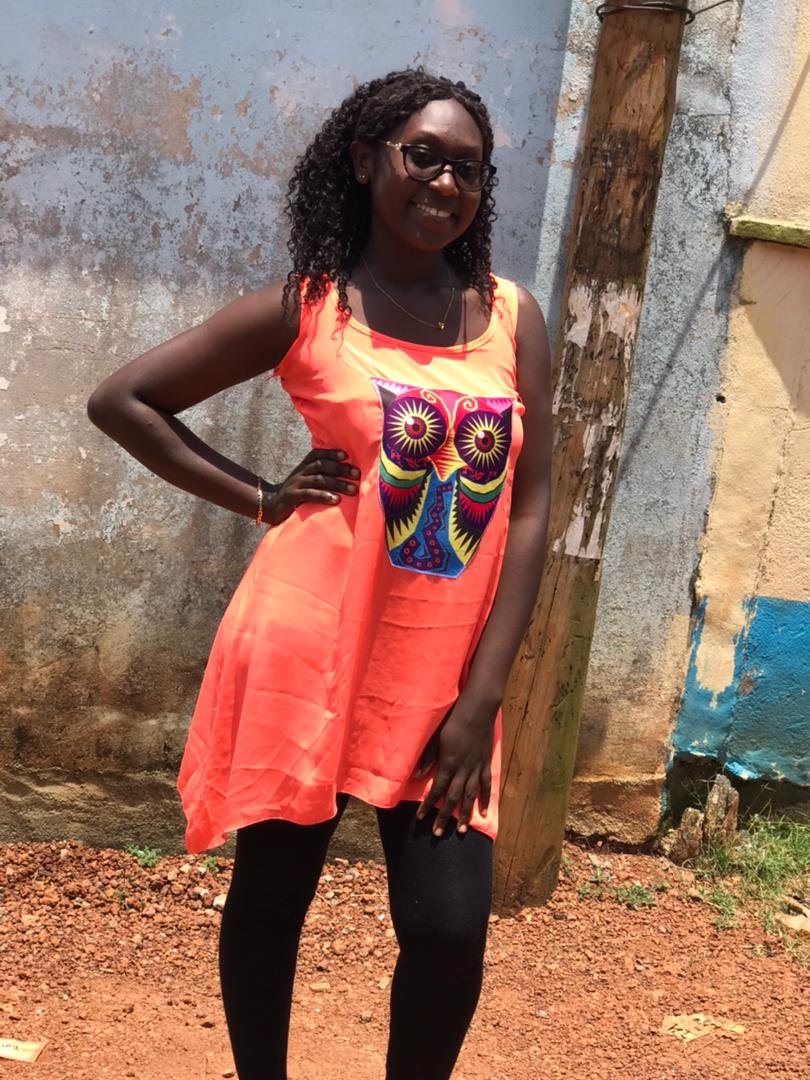 ngwe_ellenor's tweet photo. I am BLACK and Beautiful 😍❤️👌
#selflove
#10DaysofBodyTalk
#HerVoiceFund
#AGYW
#Beautifullymade https://t.co/Uiulyx2aJt
