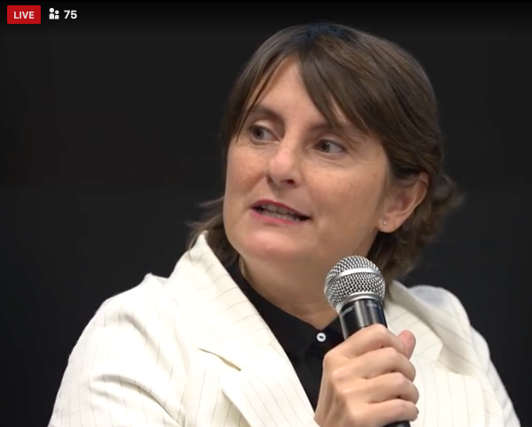 GammaDonna_'s tweet photo. Ripetiamo come un mantra: 
💸 "Il denaro non è un FINE, bensì un MEZZO". 
Il denaro serve a progettare ed è la progettualità che ci rende felici!
Grazie @bardonimilena per ricordarcelo!
#FINANCEisCOOL #BeesnessClass https://t.co/Qa6LWskBaS