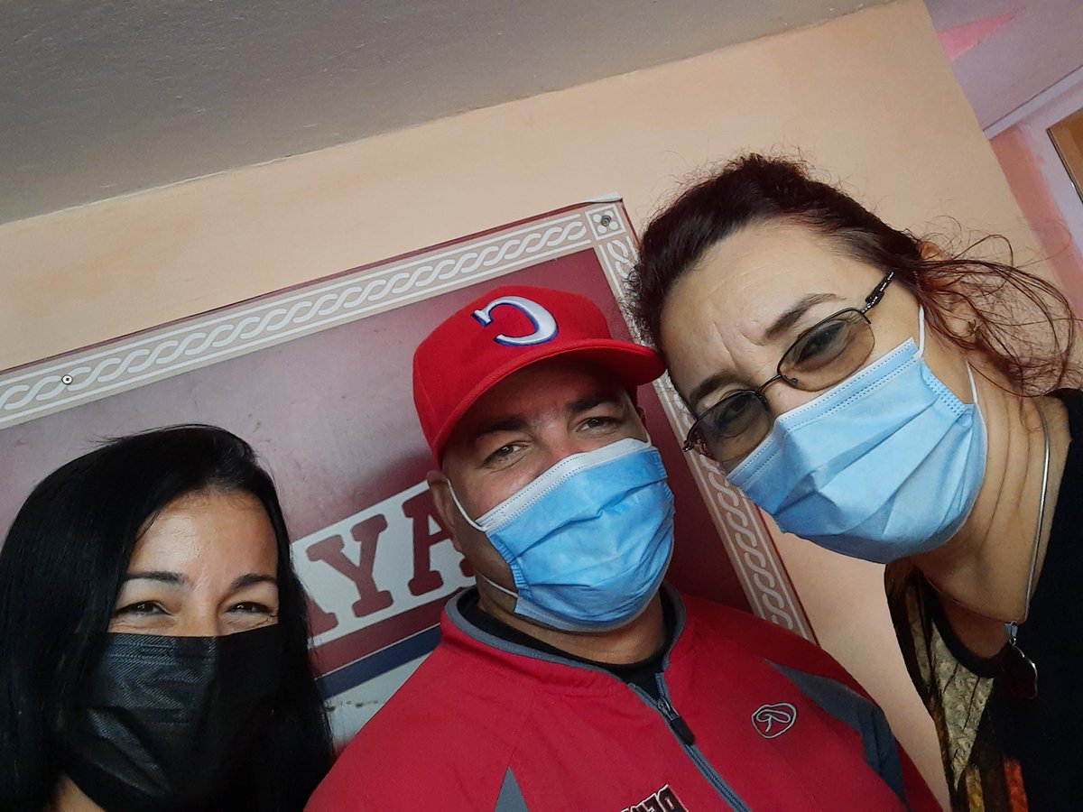 TamaraVBenitez's tweet image. Intercambio con la dirección del equipo #Huracanes de #Mayabeque, un equipo joven pero comprometido, y con posibilidades de hacer de este campeonato el de mejor resultados.