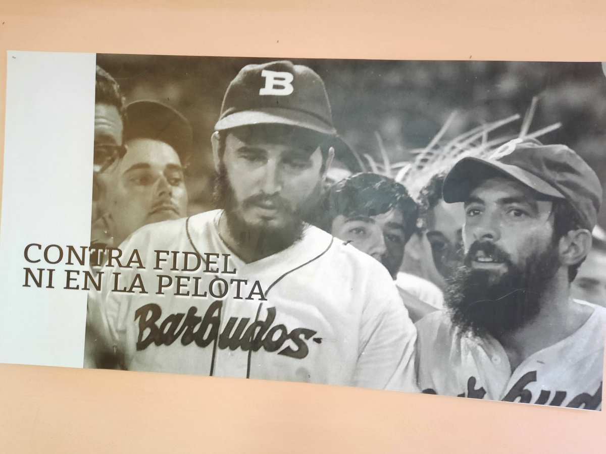 TamaraVBenitez's tweet image. Intercambio con la dirección del equipo #Huracanes de #Mayabeque, un equipo joven pero comprometido, y con posibilidades de hacer de este campeonato el de mejor resultados.