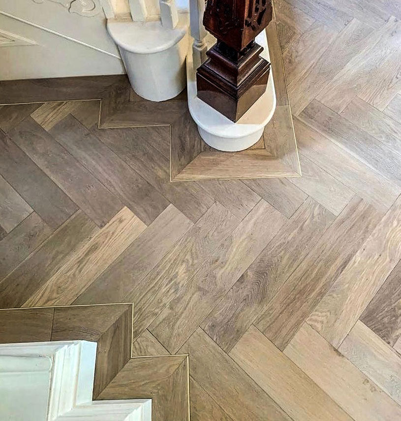 cat_limited's tweet photo. Beautiful Oak Herringbone floor alongside C.A.T's Mill Brass Inlay - Product Code FPB 6mm X 3mm
https://t.co/EuIpK3Ti8y #oakfloor #brassinlay #herringbone #oak #floor #interiordesign #london #design #art #wood #bespoke #uk #woodworking https://t.co/Jtlq7Y44YR