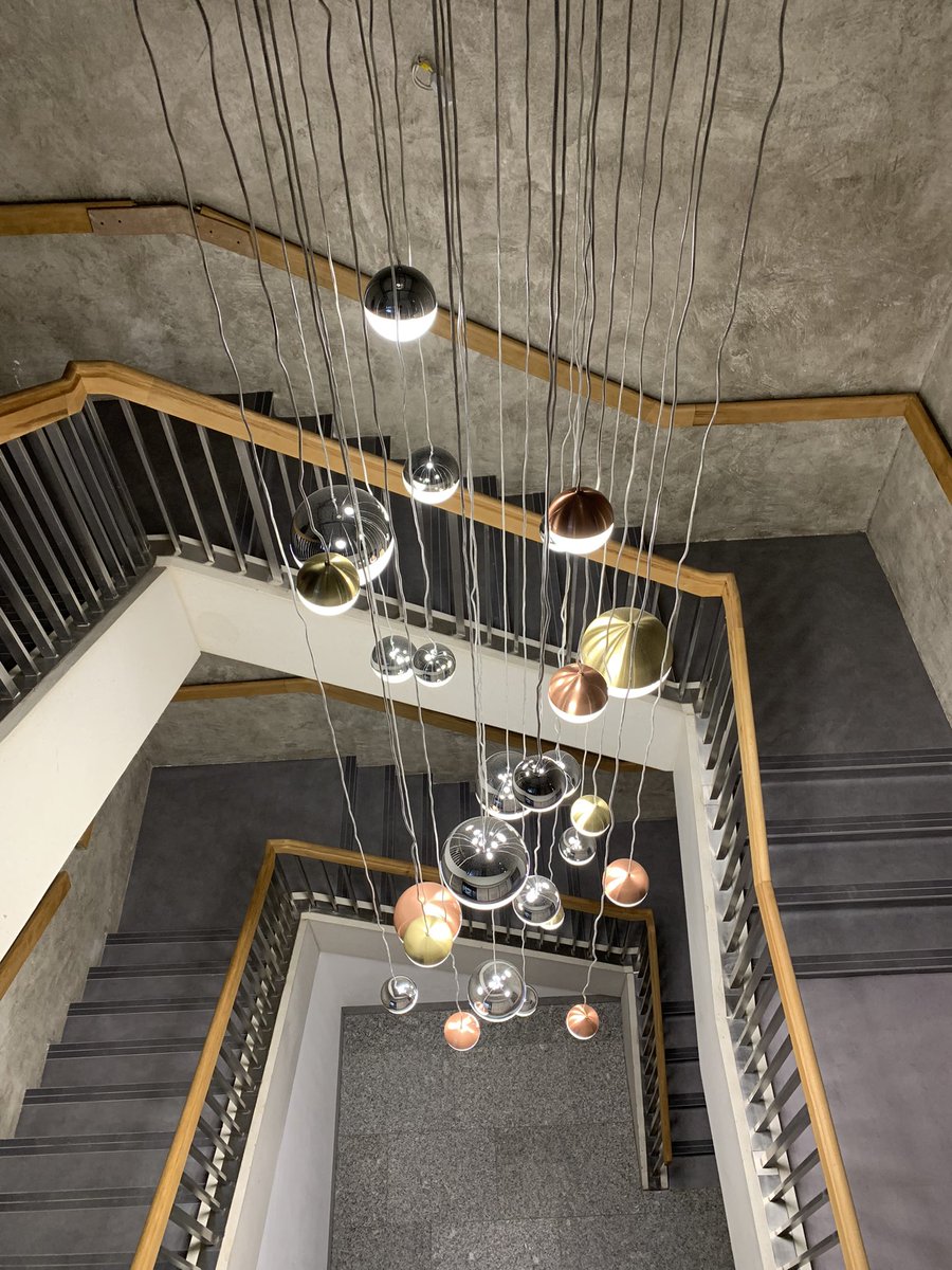 Mr_John_Harvey_'s tweet photo. First tenants have been moving into @BurringtonEstat’s incredible #WinsladeHouse today… Exciting times as #WinsladePark continues to develop over the coming months… #WorkLivePlay #IndulgeYourSpirit #Exeter #SettingNewStandards https://t.co/mN9D9EGlYI