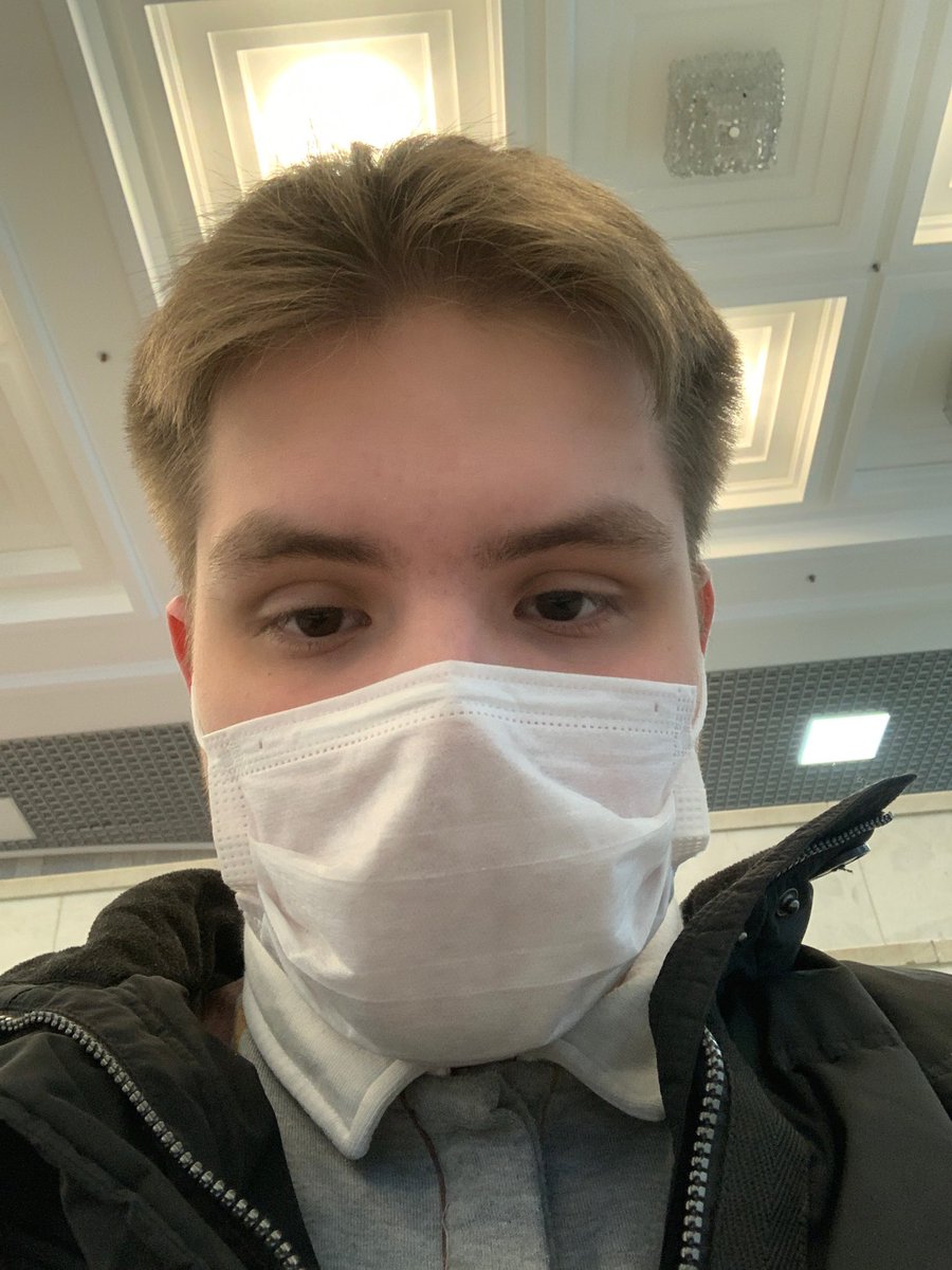 JustMrPako's tweet photo. ну сессию я почти сдал, но со скрипом… надо начинать учиться нормально 
фотка под настроение https://t.co/CfJxoR3ooI