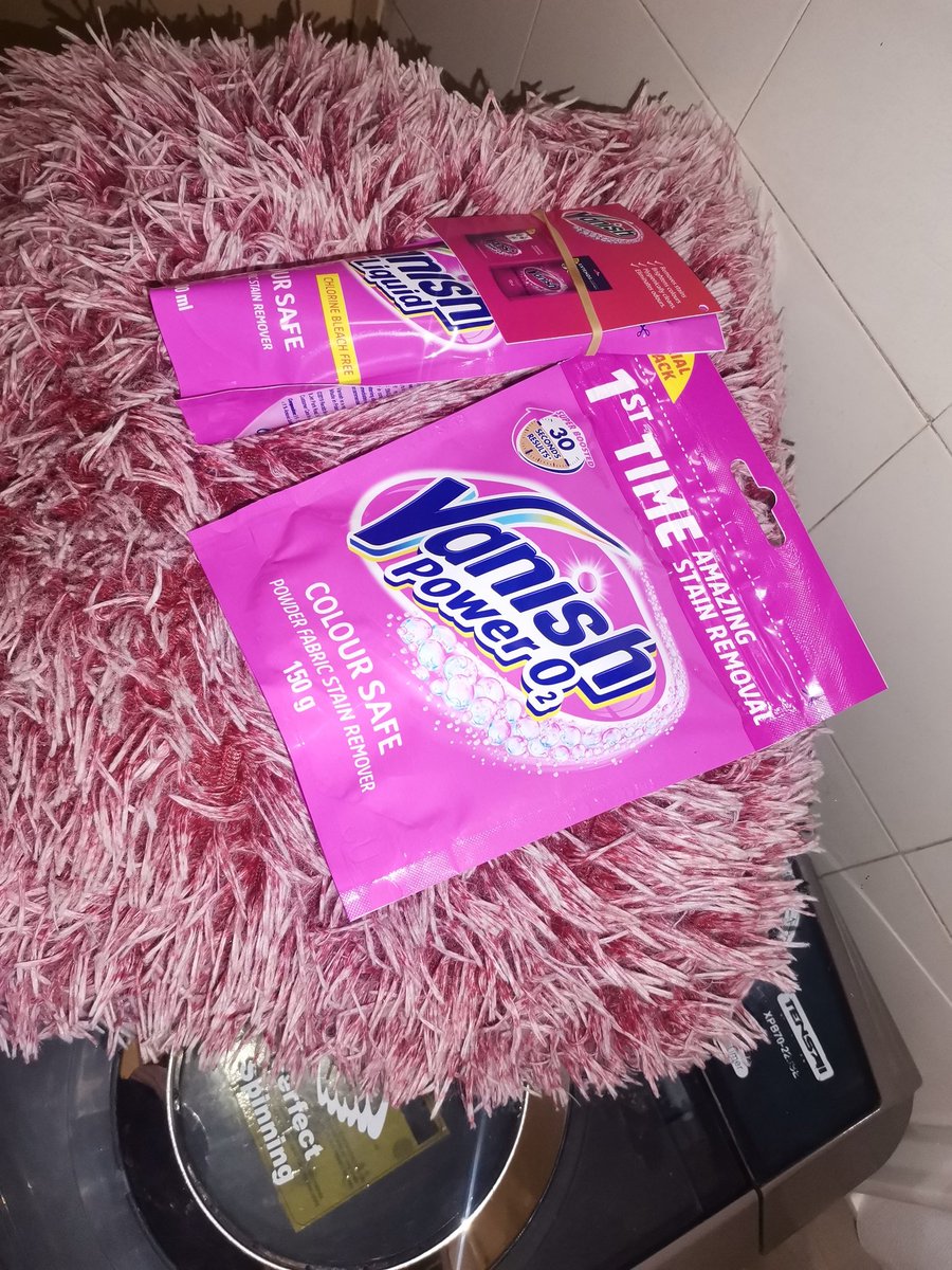 MogoanePrecious's tweet photo. Thank you @HomeTesterIndia... Received Vanish laundry booster pack.

#VanishLaundryBooster
#extendthelifeofyourclothes
#clotheslikenew
#hometesterclub
#htc https://t.co/NxCGrAZW6h