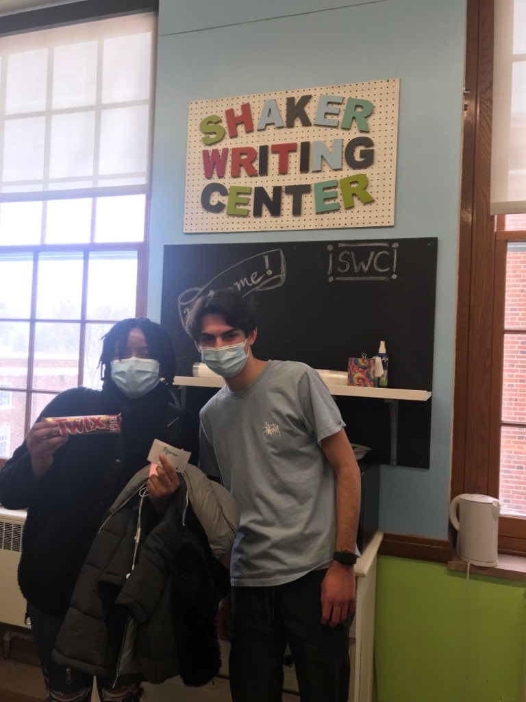 shakerwrites's tweet photo. Frequent Flyer Ayanna Brown and intern Evan Barragate!! Congratulations! 🎉🎉🥳 https://t.co/fWDaTyaEYM